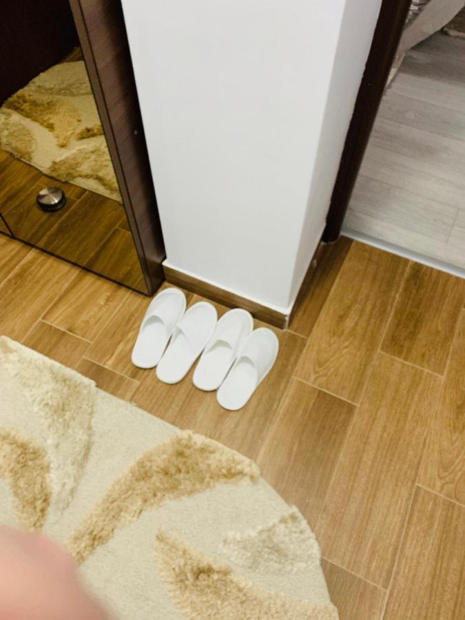 Garsoniera Lux Centru Pietonal Tirgu - Jiu Διαμέρισμα Târgu Jiu Εξωτερικό φωτογραφία